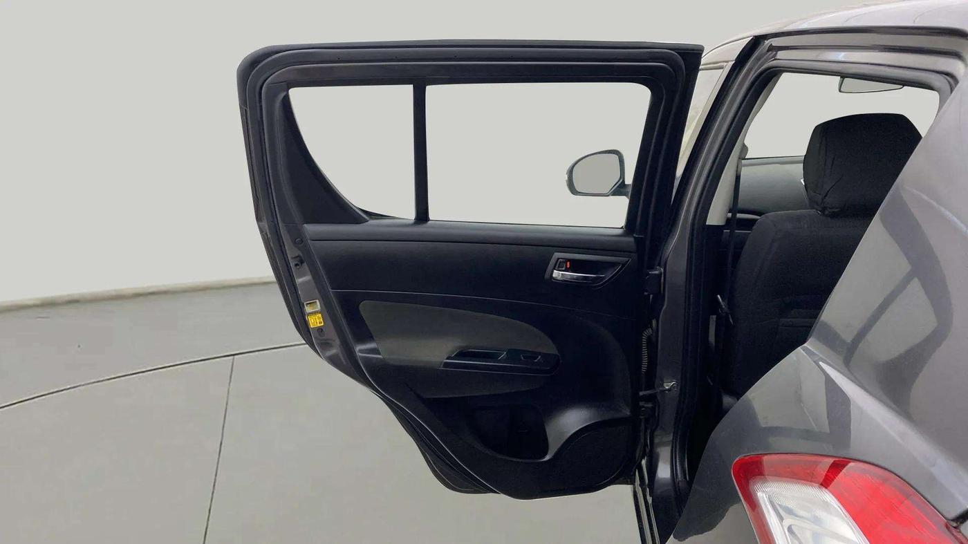 2016 Maruti Swift VXI O, Petrol, Manual, 32,133 km, LHS Rear Door