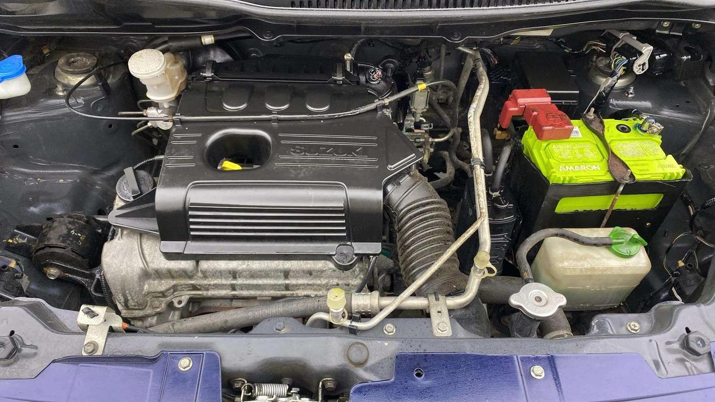 2017 Maruti Wagon R 1.0 VXI, Petrol, Manual, 19,576 km, Engine View