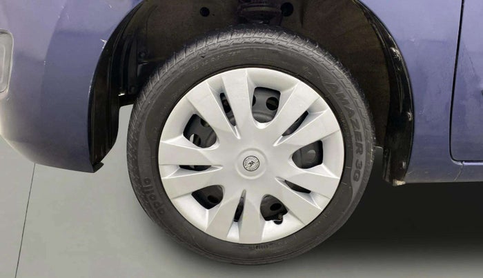 2017 Maruti Wagon R 1.0 VXI, Petrol, Manual, 19,555 km, Left Front Wheel