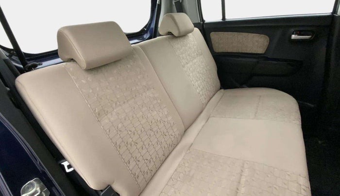 2017 Maruti Wagon R 1.0 VXI, Petrol, Manual, 19,555 km, Right Side Rear Door Cabin