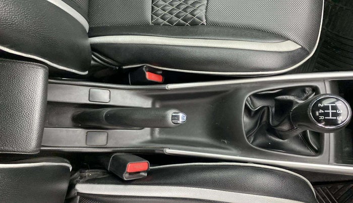 2016 Maruti Baleno ZETA PETROL 1.2, Petrol, Manual, 71,857 km, Gear Lever