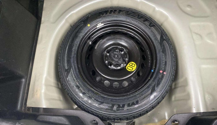 2016 Maruti Baleno ZETA PETROL 1.2, Petrol, Manual, 71,857 km, Dicky (Boot door) - Tool missing