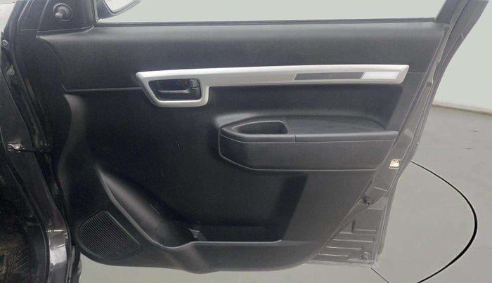2019 Maruti S PRESSO VXI PLUS AMT, Petrol, Automatic, 39,525 km, Driver Side Door Panels Control