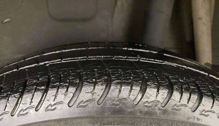 2019 Maruti S PRESSO VXI PLUS AMT, Petrol, Automatic, 39,525 km, Left Rear Tyre Tread