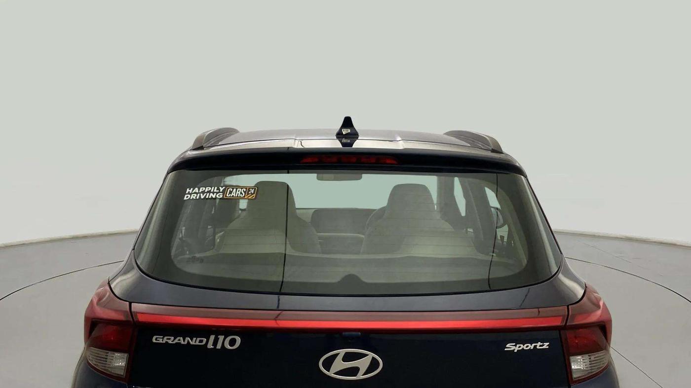 2023 Hyundai GRAND I10 NIOS SPORTZ 1.2 KAPPA VTVT, Petrol, Manual, 31,466 km, Rear Windshield