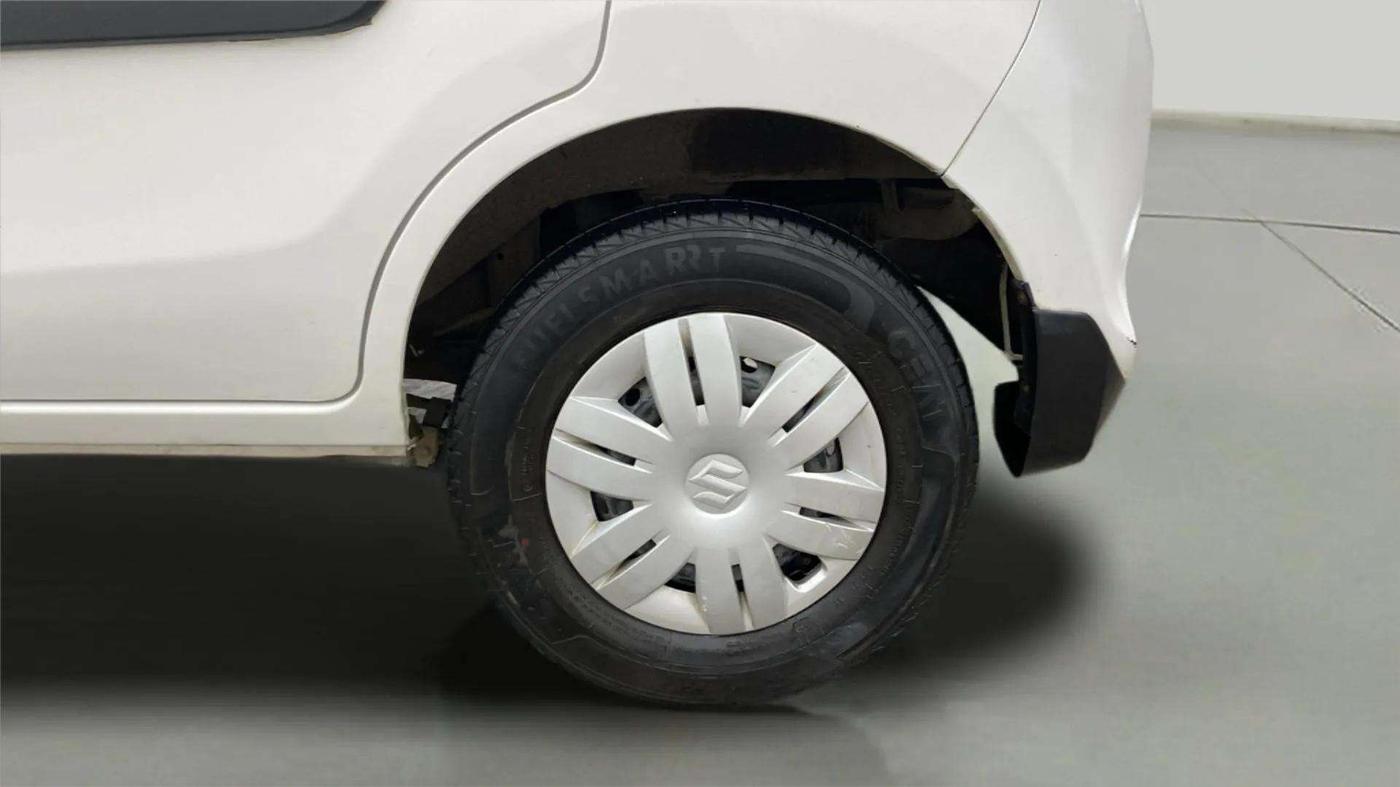 2021 Maruti Alto LXI O, Petrol, Manual, 23,110 km, Left Rear Wheel
