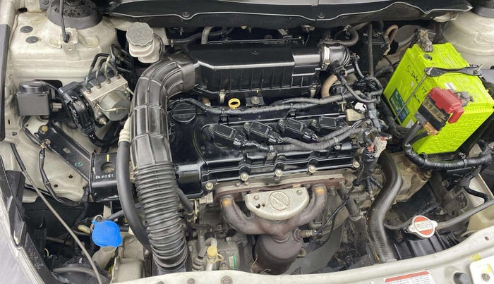 2018 Maruti Ciaz DELTA 1.5 SHVS MT PETROL, Petrol, Manual, 76,330 km, Engine View - Right