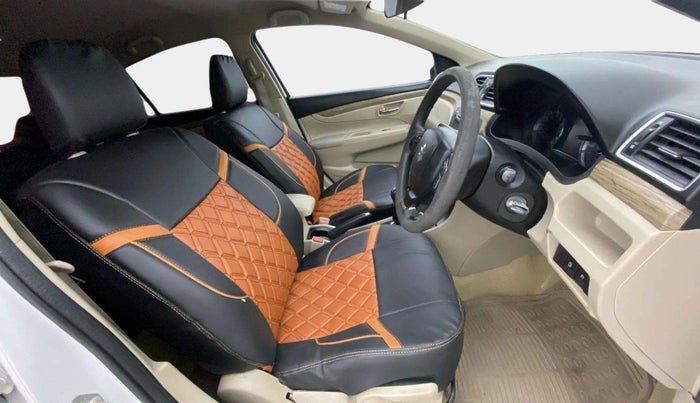 2018 Maruti Ciaz DELTA 1.5 SHVS MT PETROL, Petrol, Manual, 76,330 km, Right Side Front Door Cabin