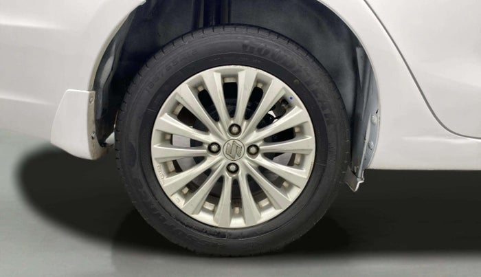2018 Maruti Ciaz DELTA 1.5 SHVS MT PETROL, Petrol, Manual, 76,330 km, Right Rear Wheel