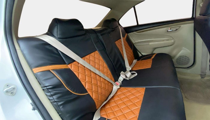 2018 Maruti Ciaz DELTA 1.5 SHVS MT PETROL, Petrol, Manual, 76,330 km, Right Side Rear Door Cabin