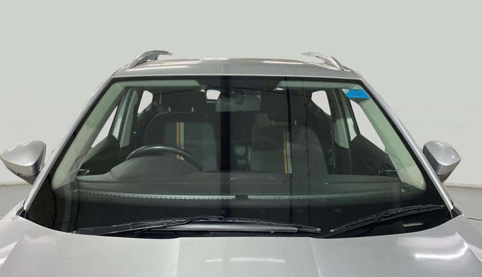 2022 Skoda KUSHAQ AMBITION 1.0L TSI MT, Petrol, Manual, 30,242 km, Front Windshield