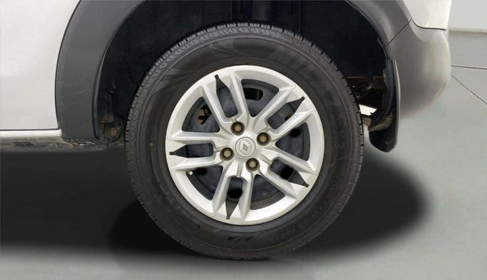 2020 Renault TRIBER RXL MT, Petrol, Manual, 84,174 km, Left Rear Wheel