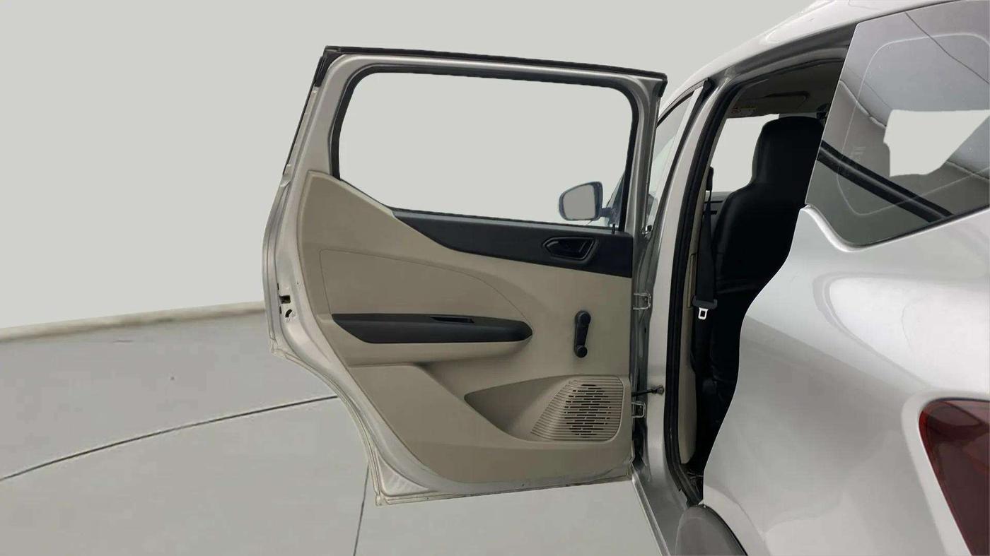 2020 Renault TRIBER RXL MT, Petrol, Manual, 84,174 km, LHS Rear Door