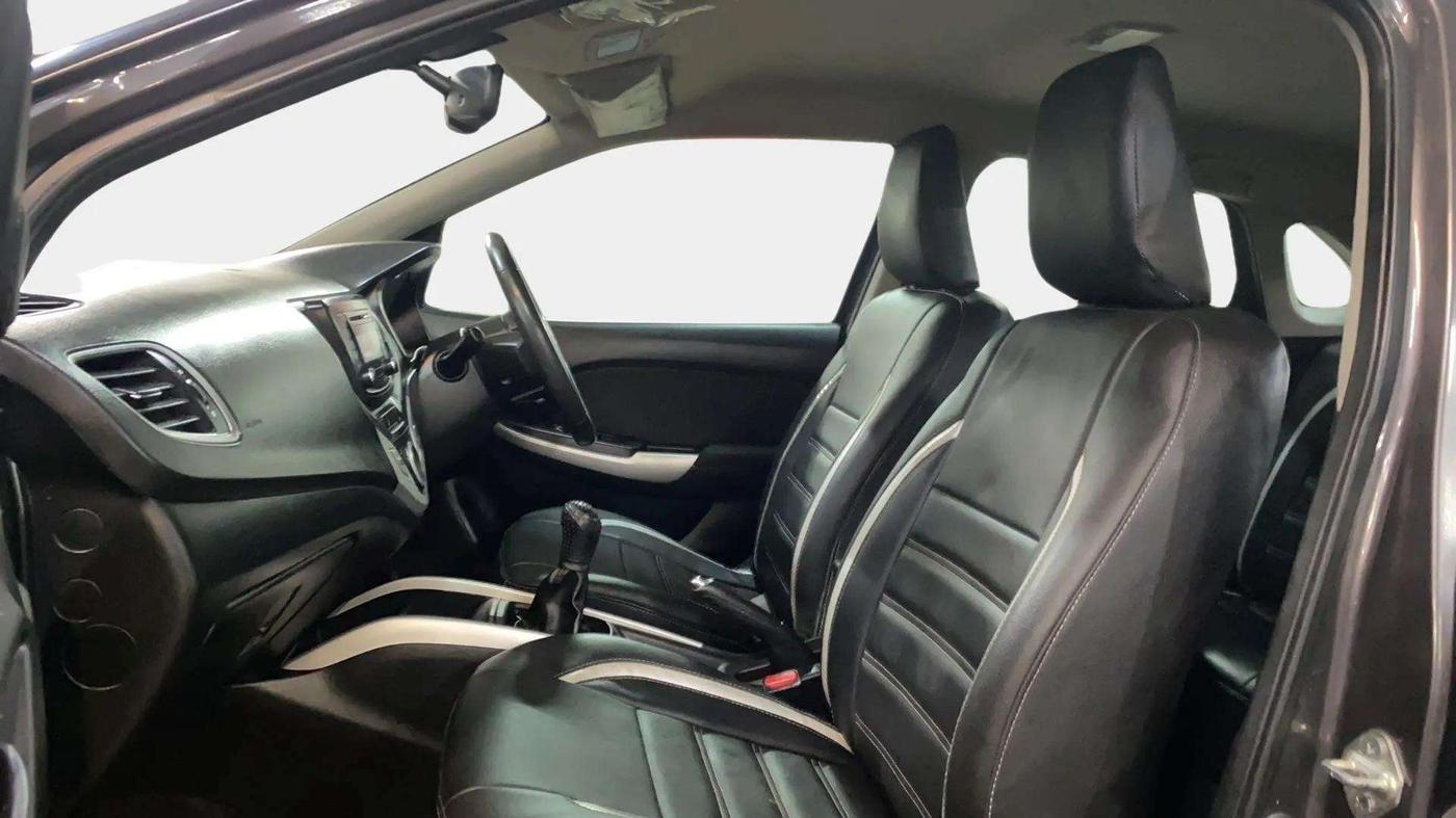 2017 Maruti Baleno ZETA PETROL 1.2, Petrol, Manual, 52,568 km, Right Side Front Door Cabin