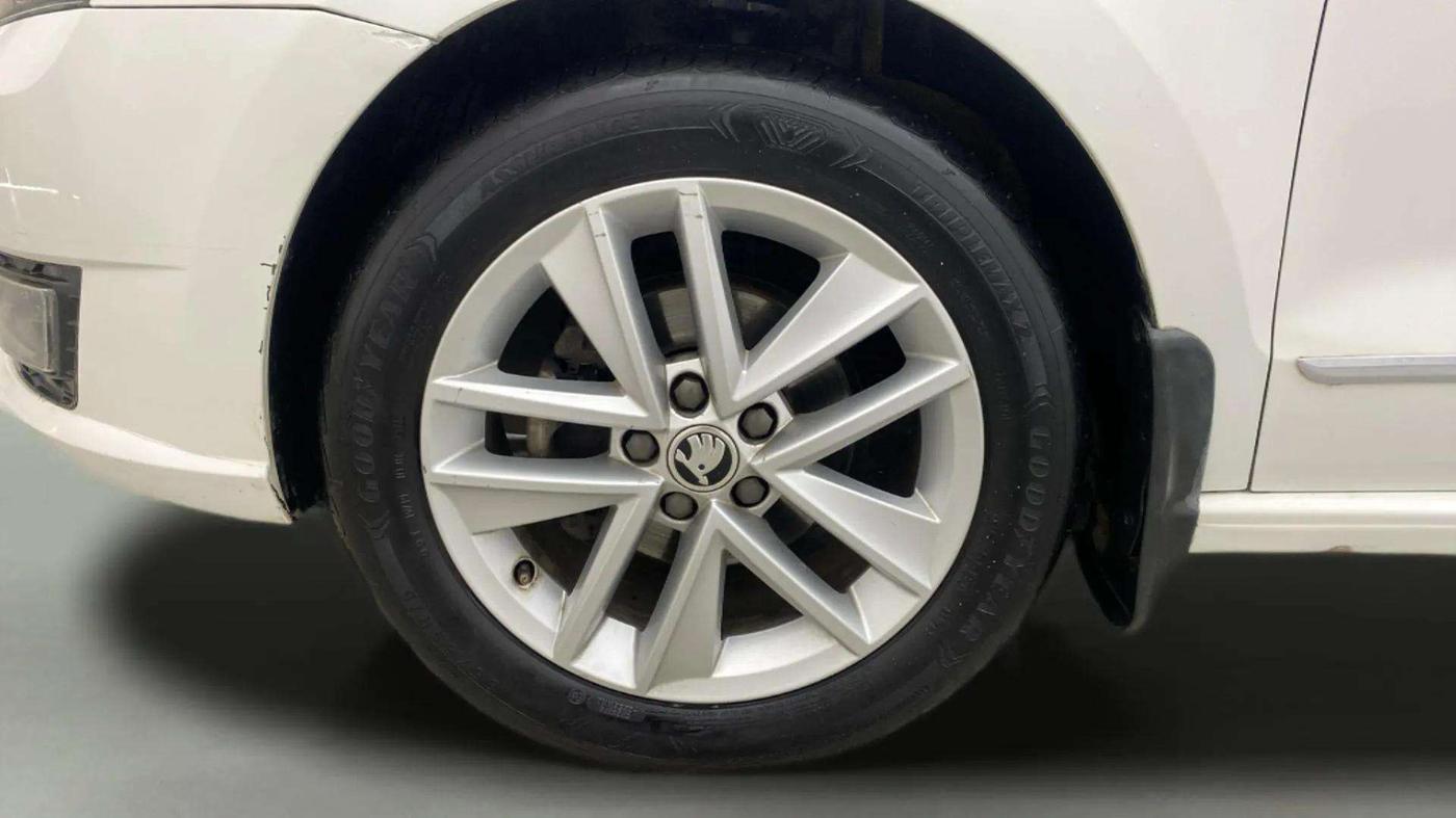 2021 Skoda Rapid STYLE AT TSI, Petrol, Automatic, 45,972 km, Left Front Wheel