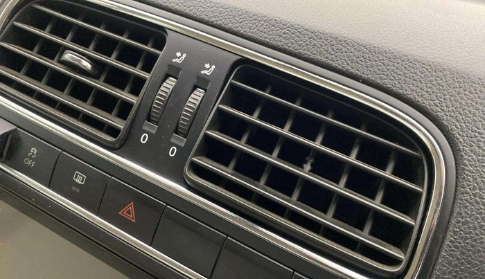 2021 Skoda Rapid STYLE AT TSI, Petrol, Automatic, 45,826 km, AC Unit - Front vent has minor damage