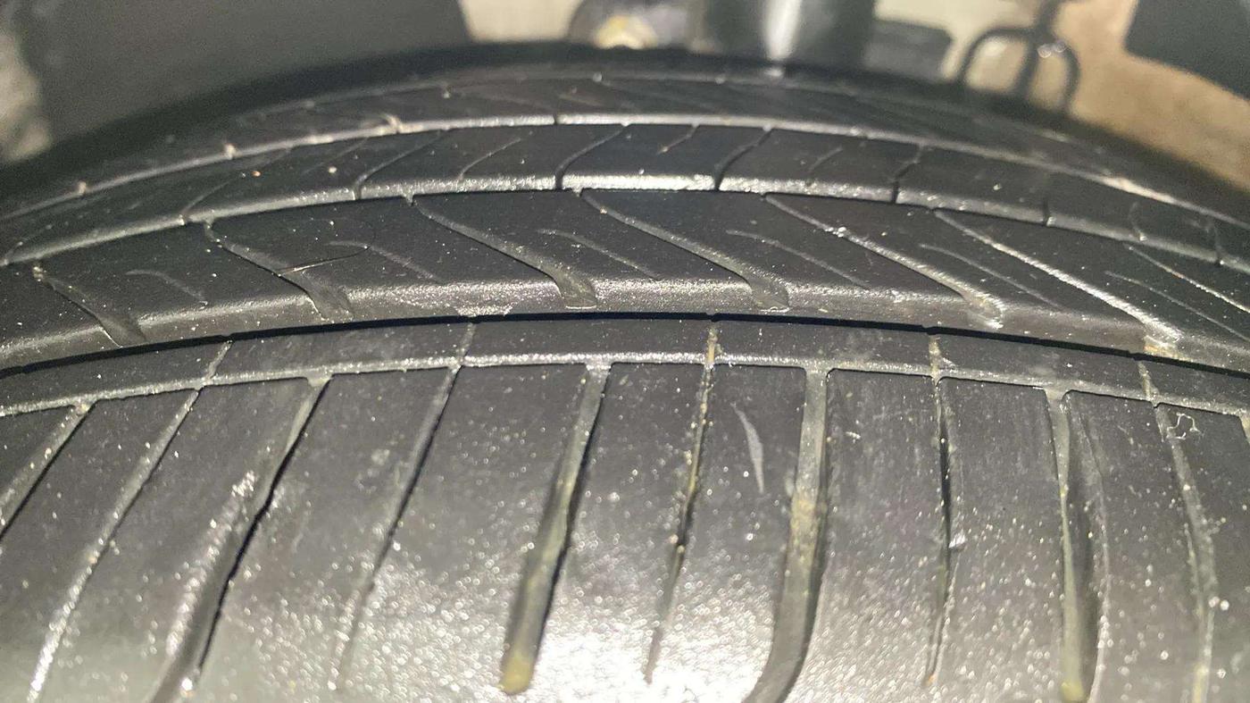2021 Skoda Rapid STYLE AT TSI, Petrol, Automatic, 45,972 km, Left Front Tyre Tread