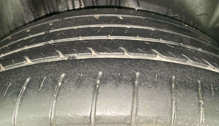 2021 Skoda Rapid STYLE AT TSI, Petrol, Automatic, 45,826 km, Right Rear Tyre Tread