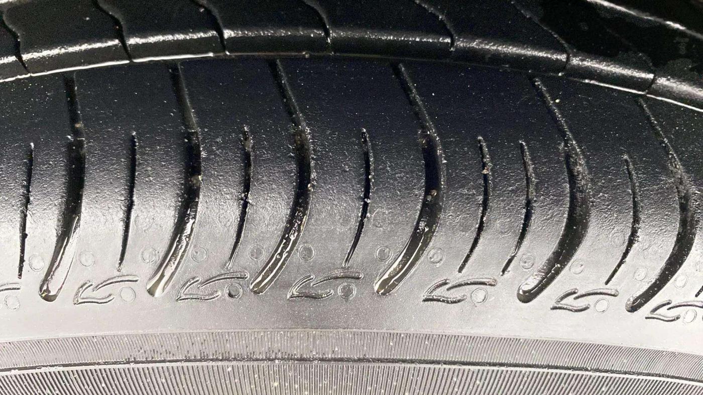 2019 Maruti New Wagon-R ZXI 1.2, Petrol, Manual, 60,245 km, Left Front Tyre Tread