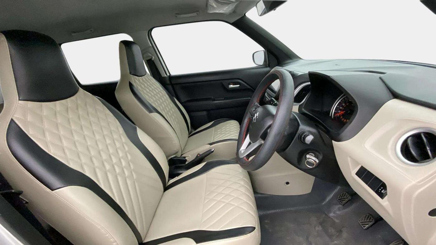 2019 Maruti New Wagon-R ZXI 1.2, Petrol, Manual, 60,245 km, Right Side Front Door Cabin