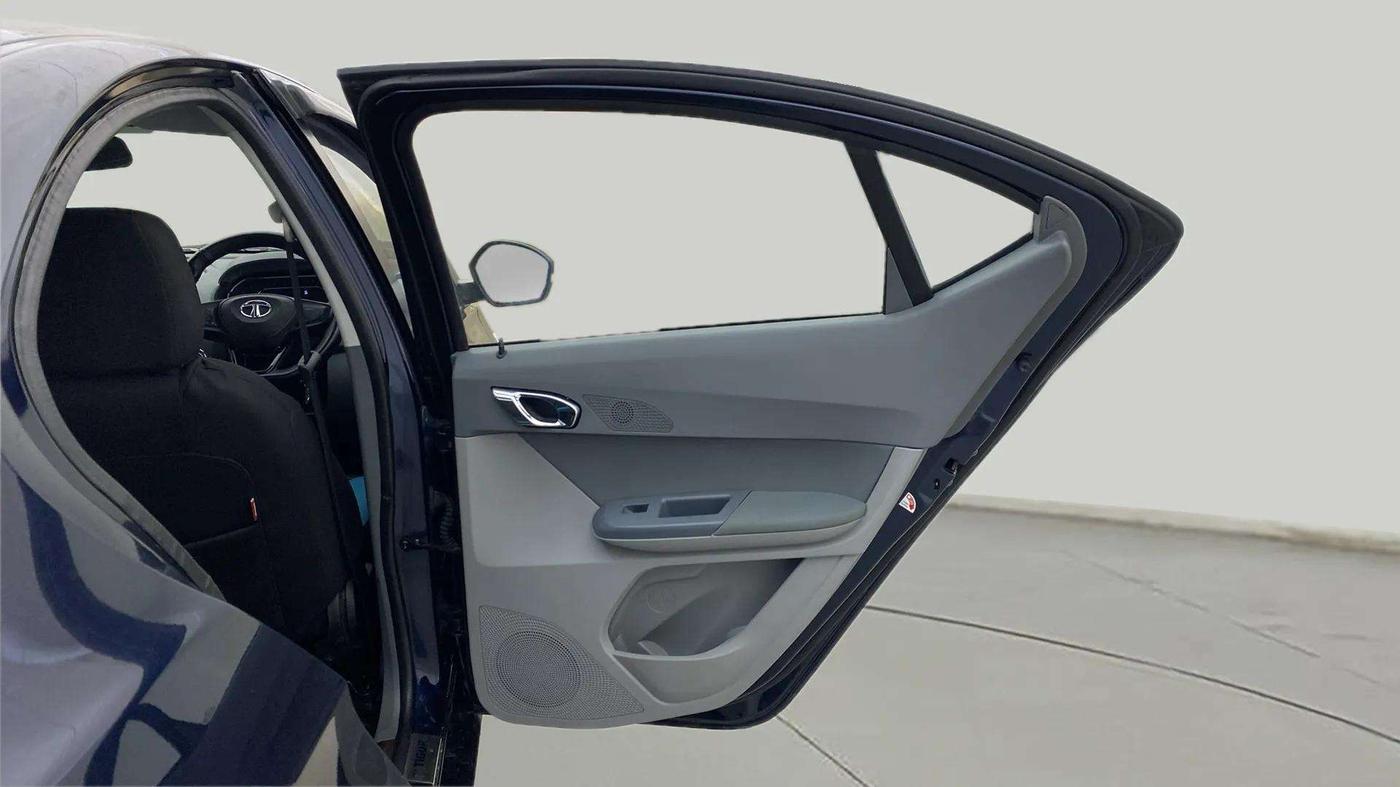 2020 Tata TIGOR XZ PLUS PETROL, Petrol, Manual, 32,807 km, RHS Rear Door
