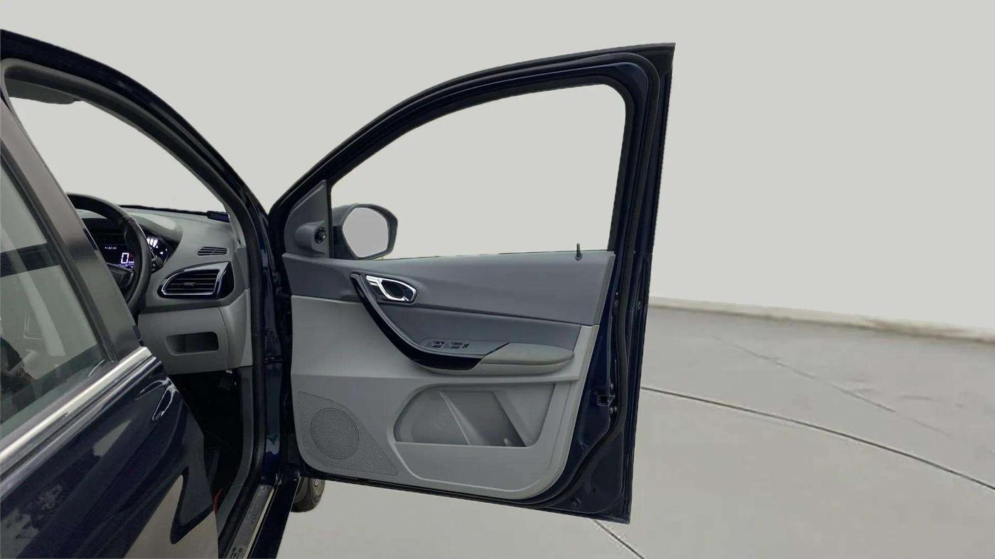 2020 Tata TIGOR XZ PLUS PETROL, Petrol, Manual, 32,807 km, RHS Front Door