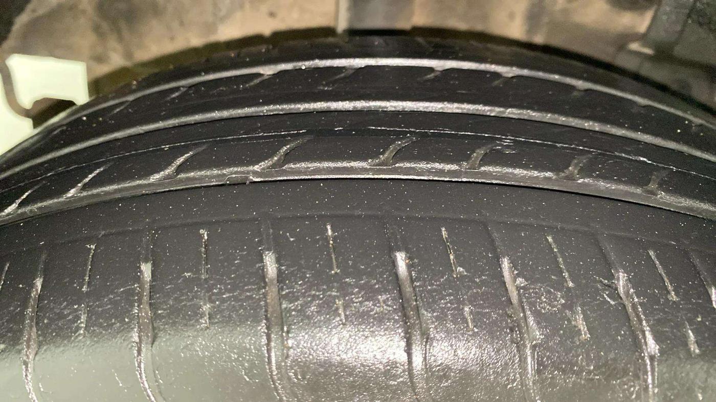 2020 Tata TIGOR XZ PLUS PETROL, Petrol, Manual, 32,807 km, Right Rear Tyre Tread