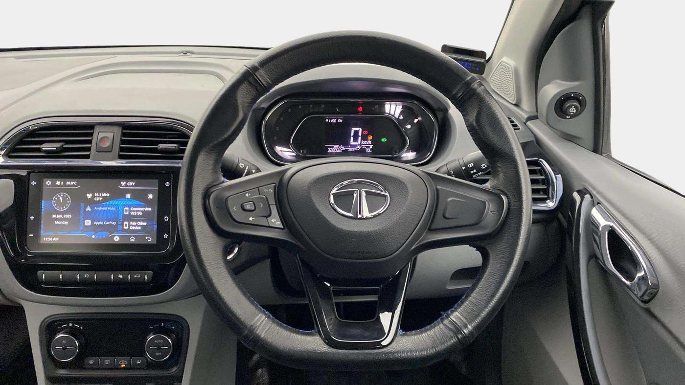 2020 Tata TIGOR XZ PLUS PETROL, Petrol, Manual, 32,807 km, Steering Wheel Close Up