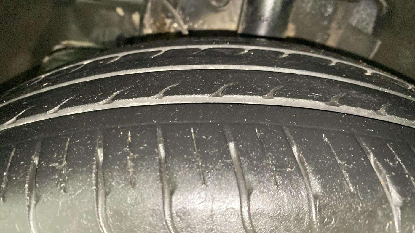 2020 Tata TIGOR XZ PLUS PETROL, Petrol, Manual, 32,807 km, Left Front Tyre Tread