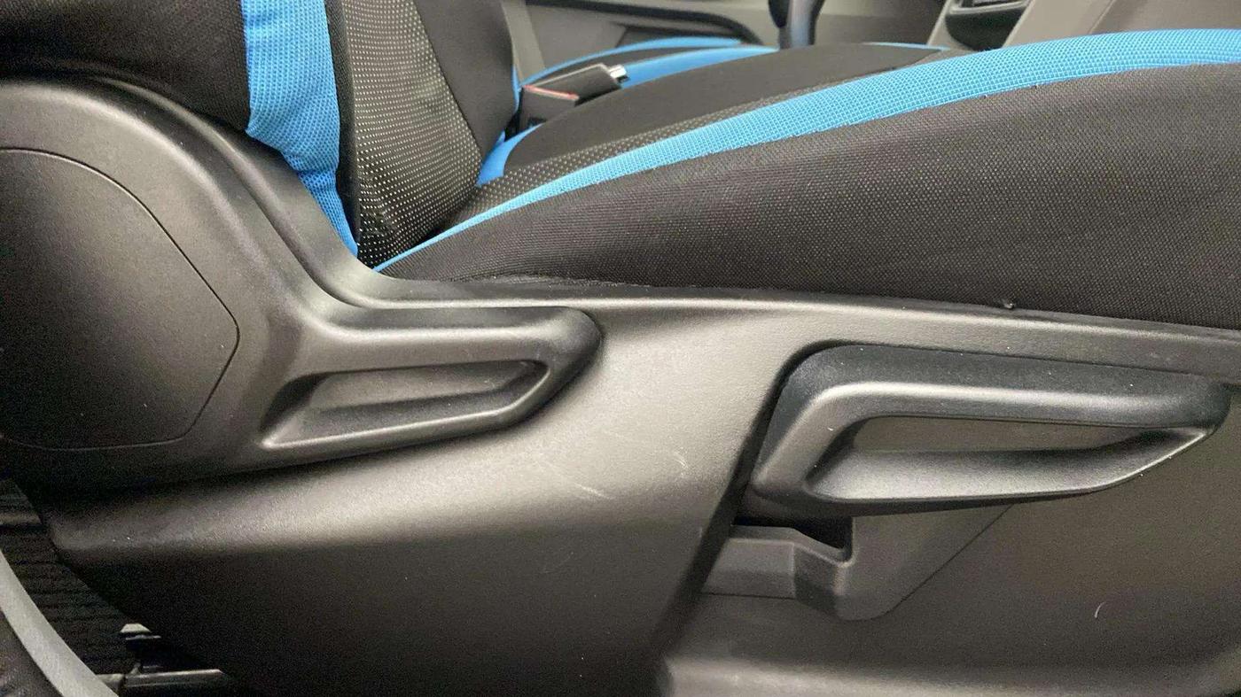 2020 Tata TIGOR XZ PLUS PETROL, Petrol, Manual, 32,807 km, Driver Side Adjustment Panel