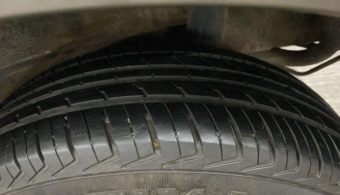 2022 Maruti New Wagon-R LXI CNG (O) 1.0, CNG, Manual, 9,686 km, Right Front Tyre Tread