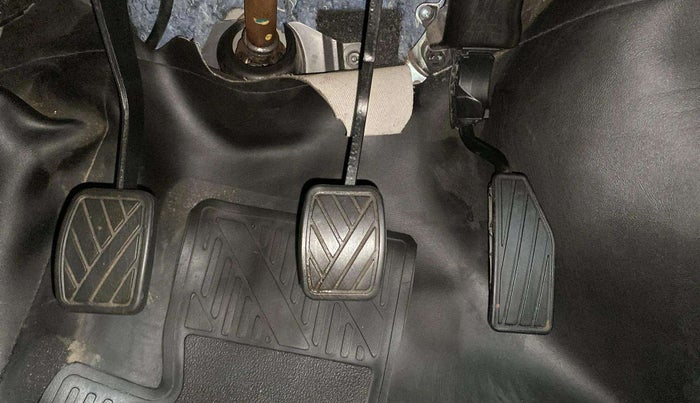 2022 Maruti New Wagon-R LXI CNG (O) 1.0, CNG, Manual, 9,686 km, Pedals