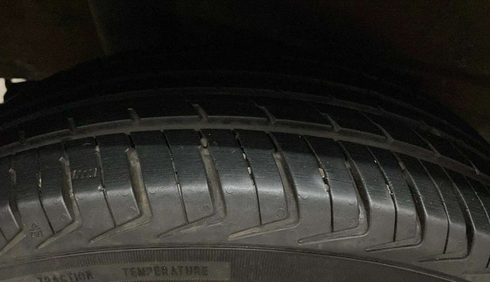 2022 Maruti New Wagon-R LXI CNG (O) 1.0, CNG, Manual, 9,686 km, Left Rear Tyre Tread