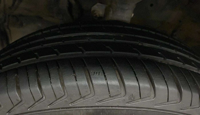 2022 Maruti New Wagon-R LXI CNG (O) 1.0, CNG, Manual, 9,686 km, Left Front Tyre Tread