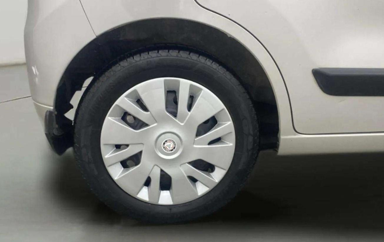 2017 Maruti Wagon R 1.0 VXI, CNG, Manual, 81,879 km, Right Rear Wheel