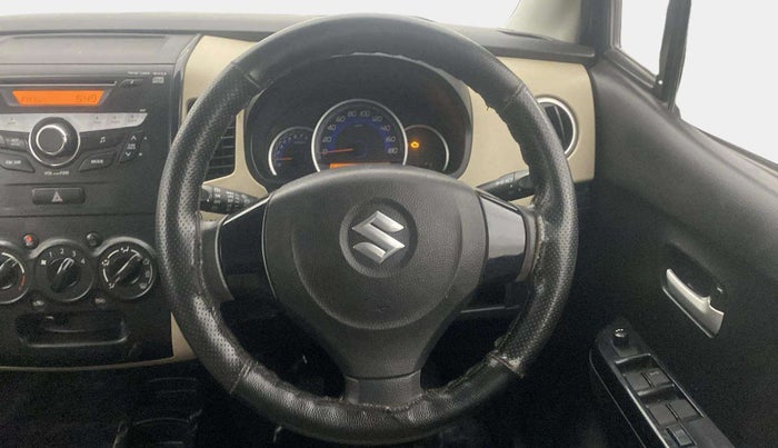 2017 Maruti Wagon R 1.0 VXI, CNG, Manual, 81,879 km, Steering Wheel Close Up