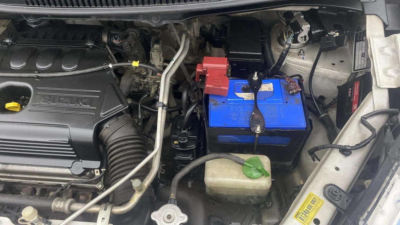 2017 Maruti Wagon R 1.0 VXI, CNG, Manual, 81,879 km, Engine View - Left