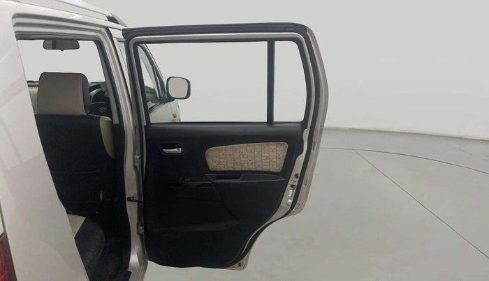 2017 Maruti Wagon R 1.0 VXI, CNG, Manual, 81,879 km, RHS Rear Door