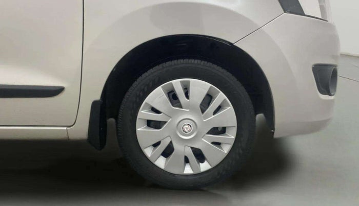 2017 Maruti Wagon R 1.0 VXI, CNG, Manual, 81,879 km, Right Front Wheel