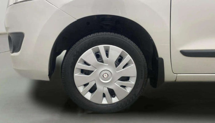 2017 Maruti Wagon R 1.0 VXI, CNG, Manual, 81,879 km, Left Front Wheel