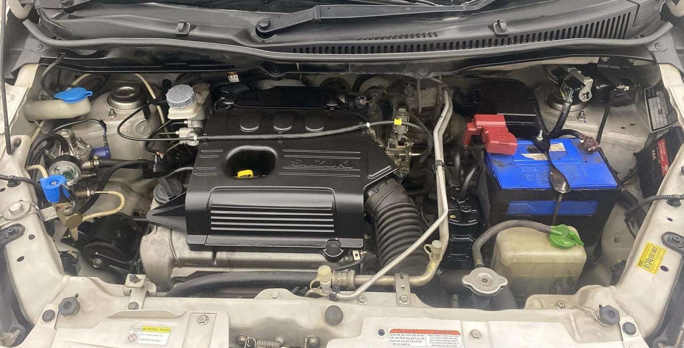 2017 Maruti Wagon R 1.0 VXI, CNG, Manual, 81,879 km, Engine View