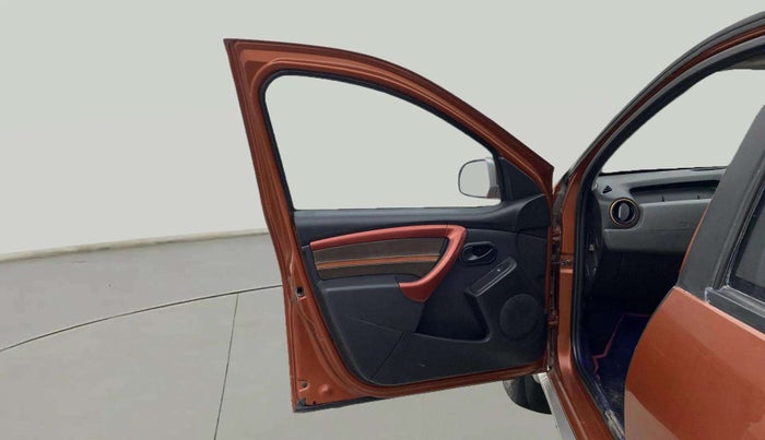 2018 Renault Duster RXS CVT, Petrol, Automatic, 26,394 km, LHS Front Door