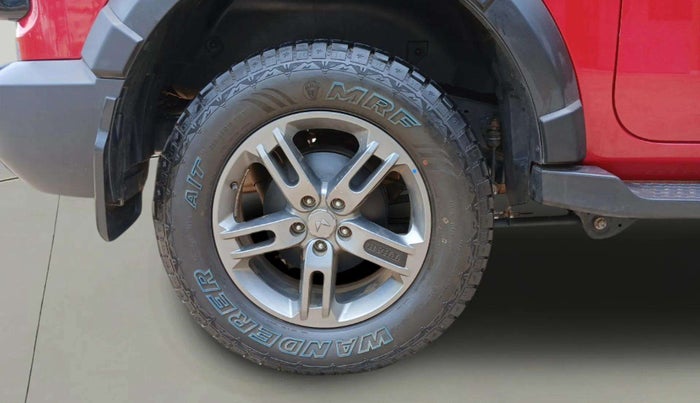 2022 Mahindra Thar LX PETROL HT 4WD AT, Petrol, Automatic, 22,729 km, Right Rear Wheel