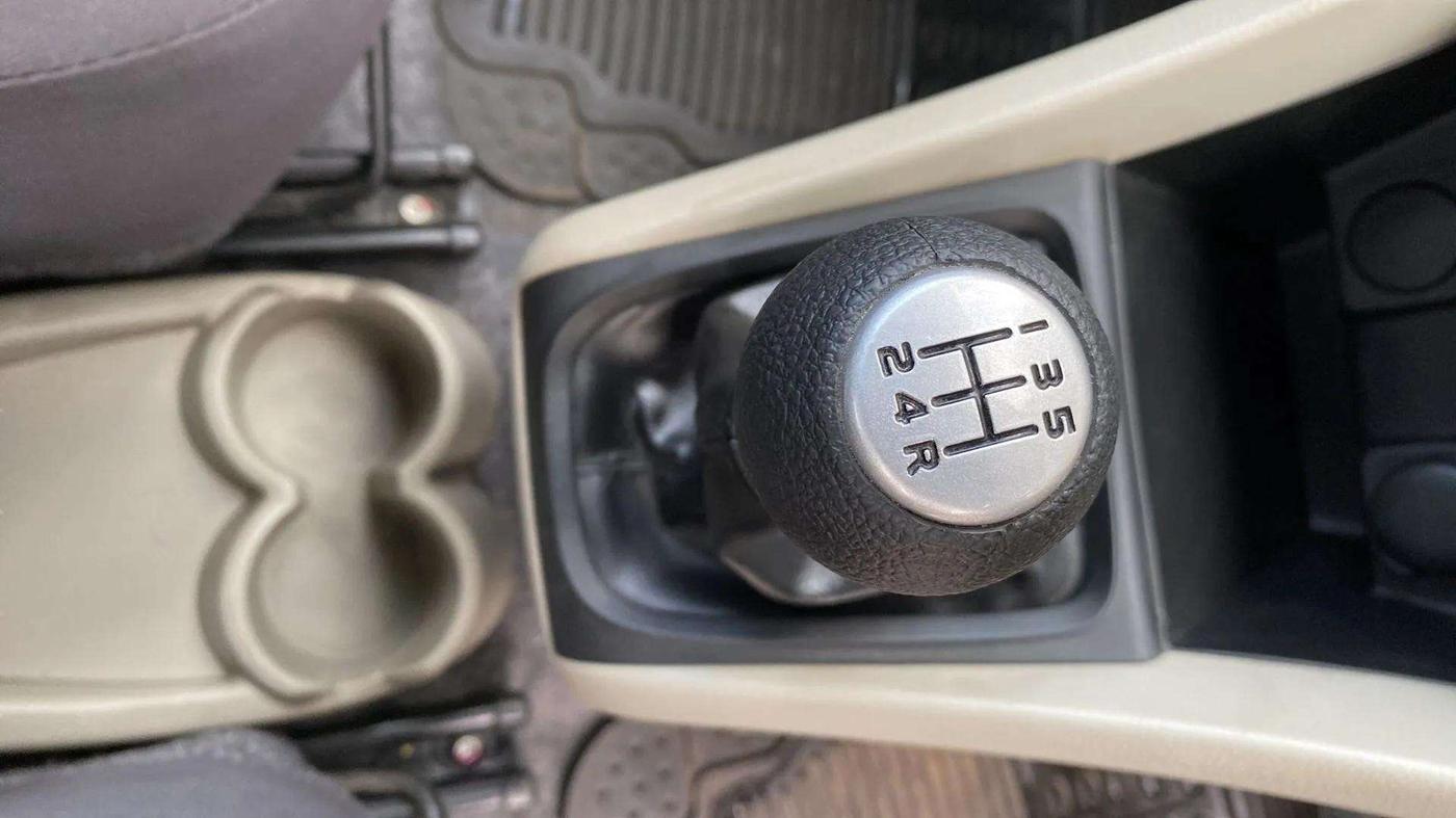 2017 Maruti Celerio LXI, Petrol, Manual, 44,615 km, Gear Lever