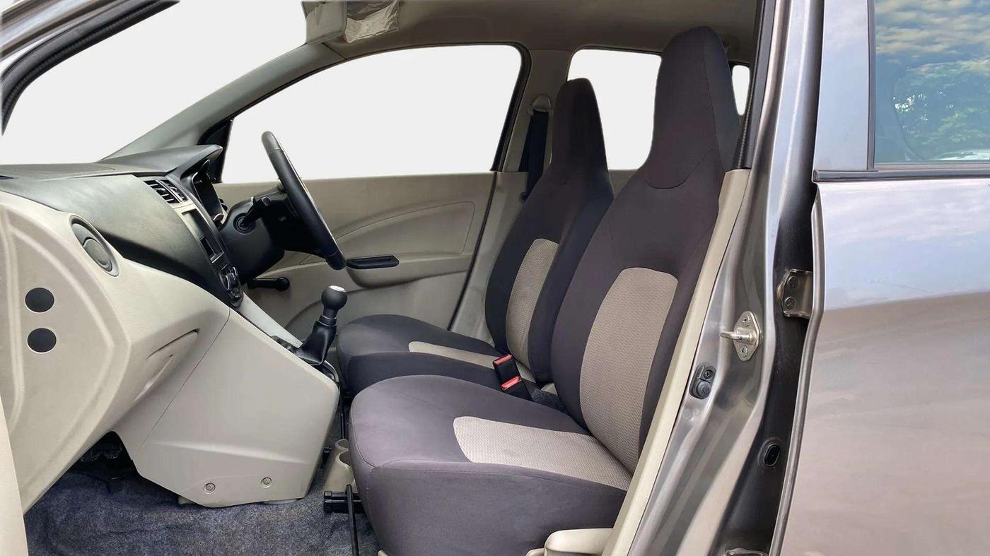 2017 Maruti Celerio LXI, Petrol, Manual, 44,615 km, Right Side Front Door Cabin
