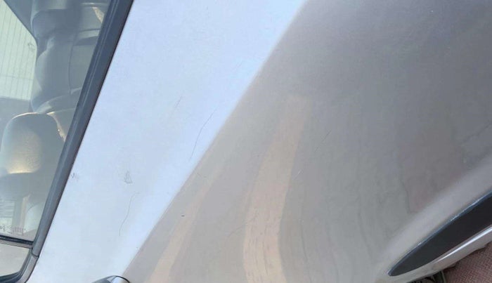 2014 Hyundai Xcent S (O) 1.2, Petrol, Manual, 69,053 km, Right rear door - Minor scratches