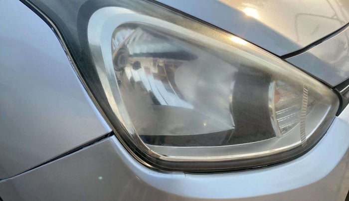 2014 Hyundai Xcent S (O) 1.2, Petrol, Manual, 69,053 km, Right headlight - Faded