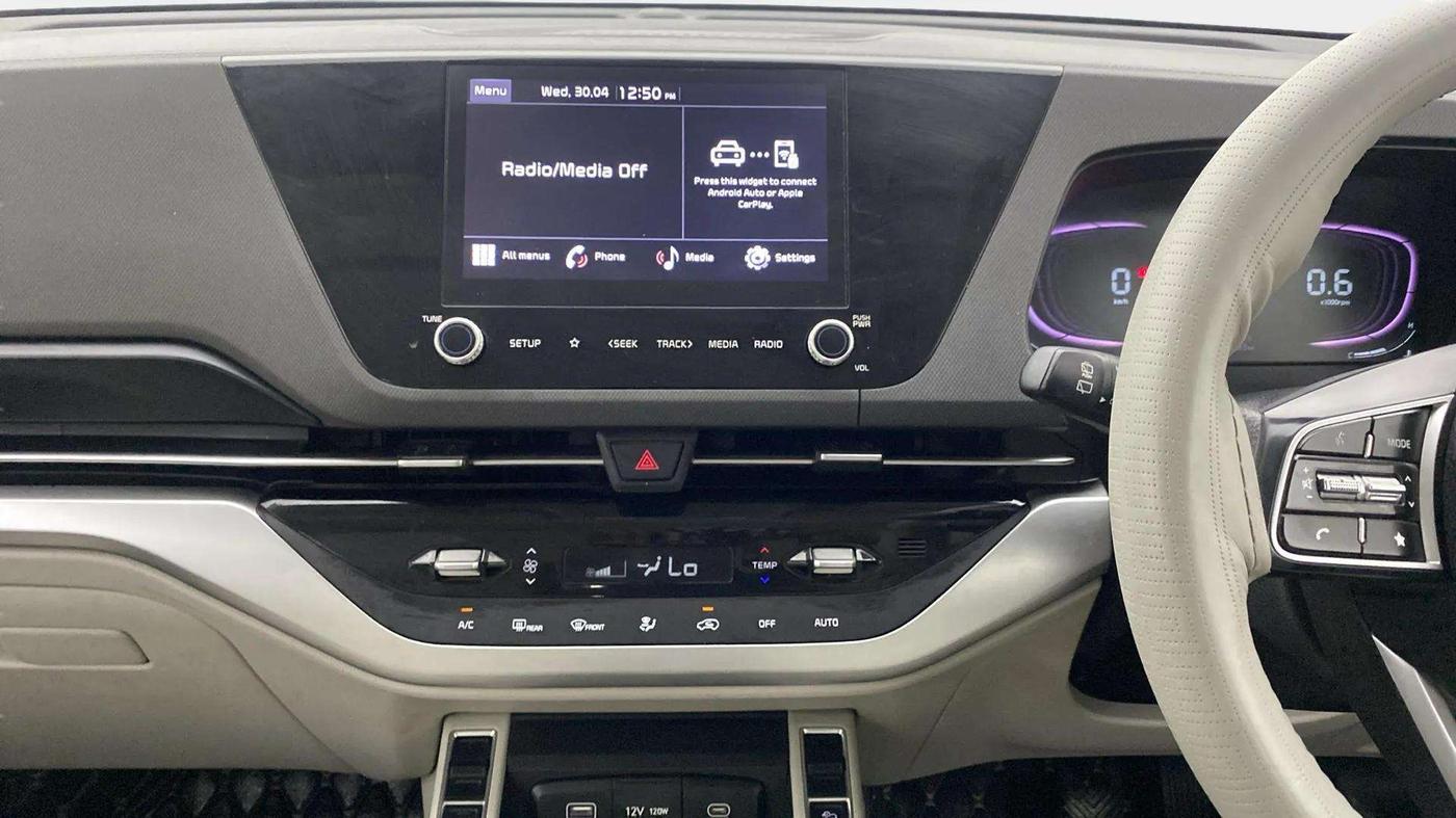 2023 KIA CARENS PRESTIGE PLUS 1.5 PETROL IMT 7 STR, Petrol, Manual, 36,360 km, Air Conditioner