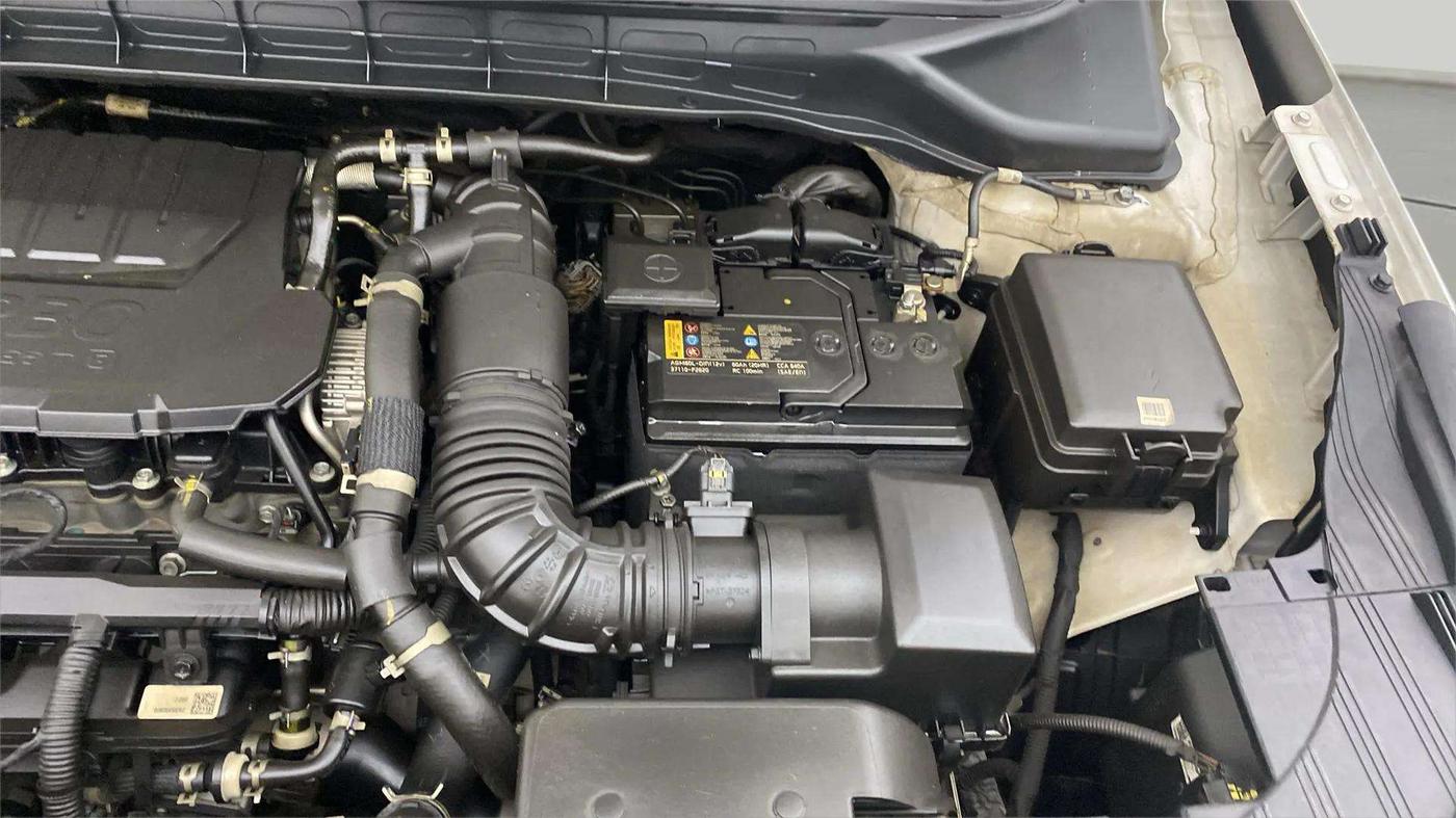 2023 KIA CARENS PRESTIGE PLUS 1.5 PETROL IMT 7 STR, Petrol, Manual, 36,360 km, Engine View - Left