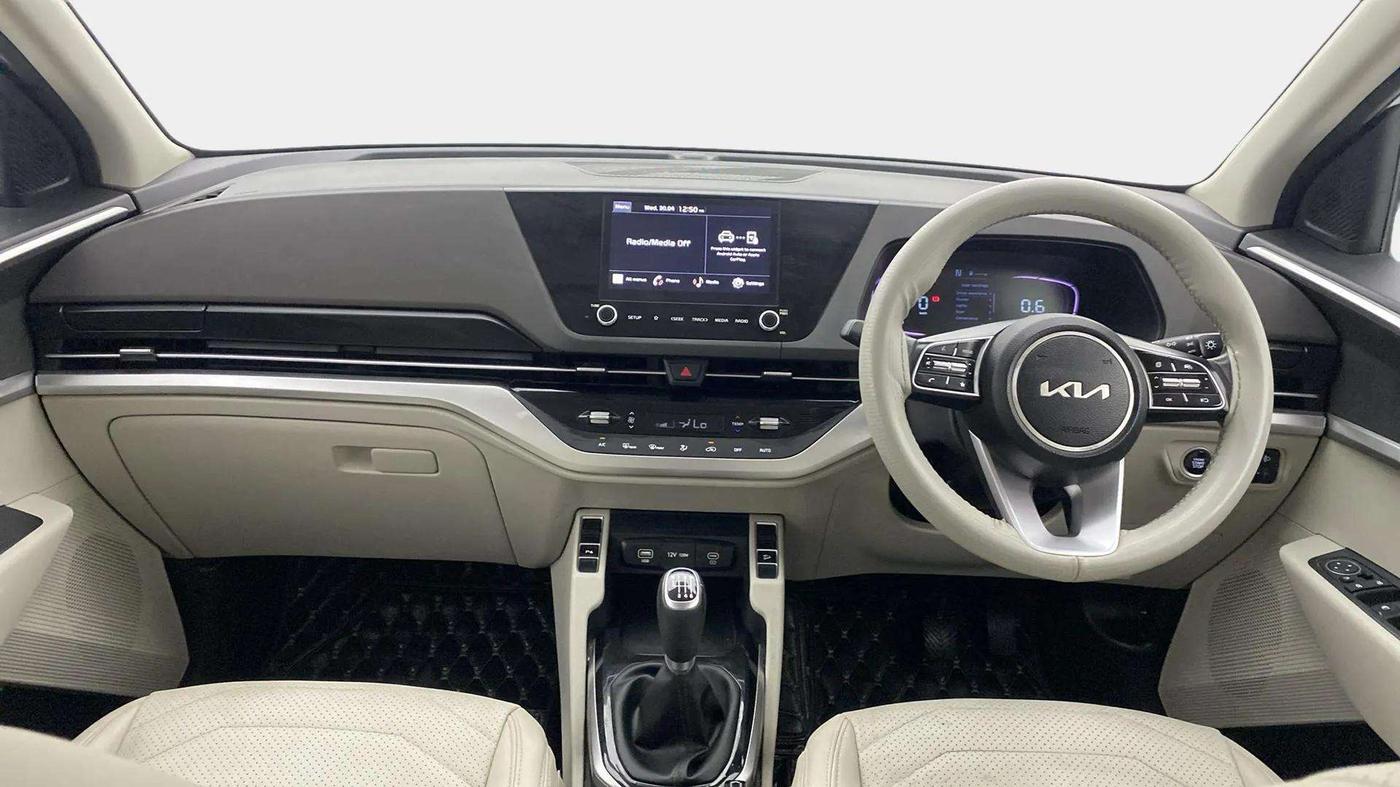 2023 KIA CARENS PRESTIGE PLUS 1.5 PETROL IMT 7 STR, Petrol, Manual, 36,360 km, Dashboard